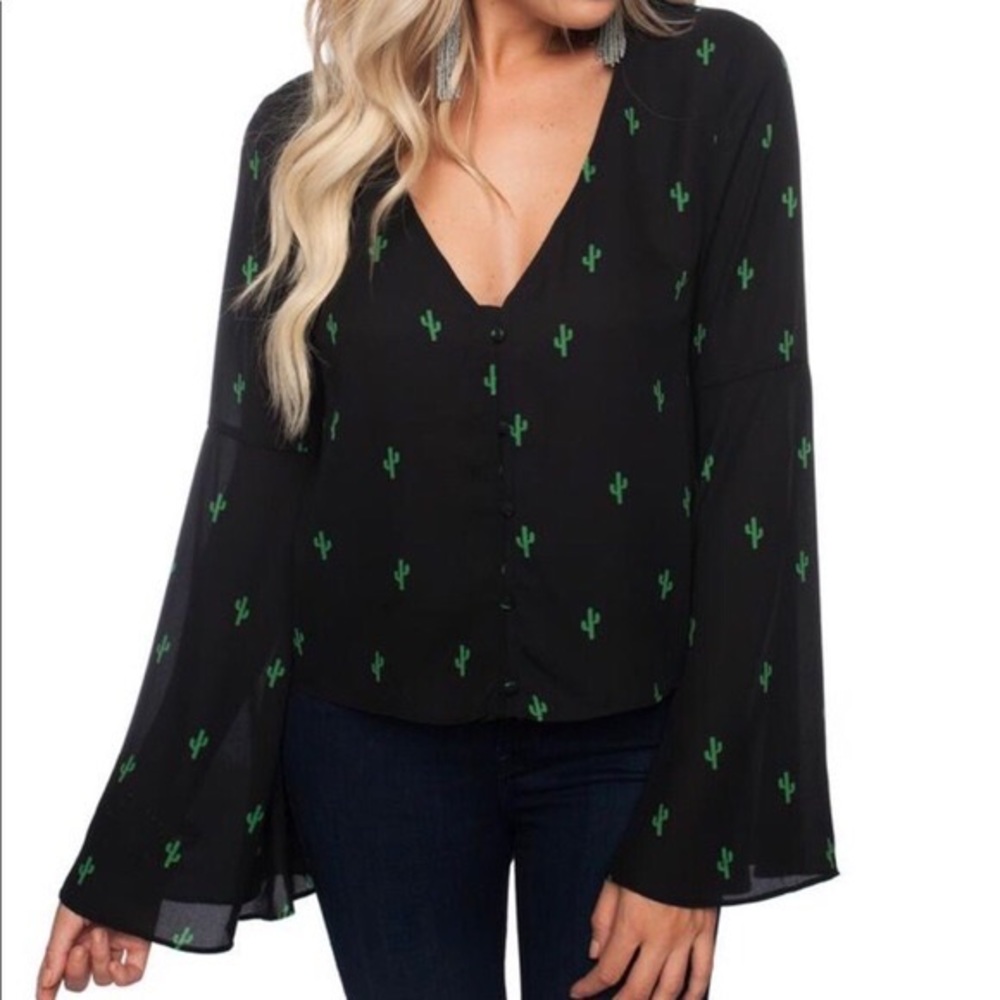 Buddy Love NWT Cactus Print Bell Sleeve Top Size XS